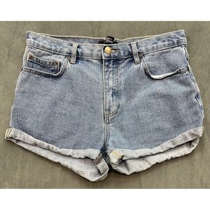 Forever 21 Denim Cuffed Jean Shorts Womens 31 Medium Wash Booty Rolled Shortie